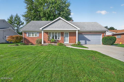 Photo of 1512 Highland Green Drive, Toledo, OH 43614 (MLS # 10013324)