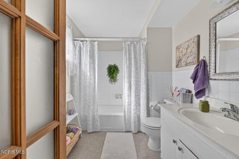 Tiny photo for 1512 Highland Green Drive, Toledo, OH 43614 (MLS # 10013324)