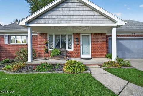 Tiny photo for 1512 Highland Green Drive, Toledo, OH 43614 (MLS # 10013324)