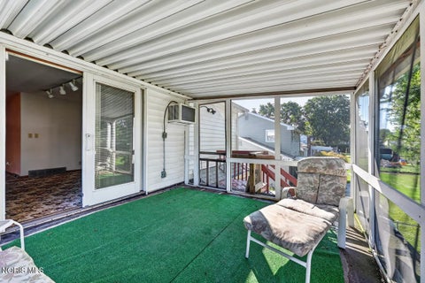 Tiny photo for 1512 Highland Green Drive, Toledo, OH 43614 (MLS # 10013324)
