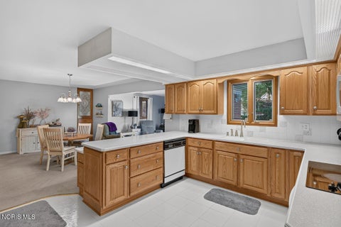 Tiny photo for 1512 Highland Green Drive, Toledo, OH 43614 (MLS # 10013324)