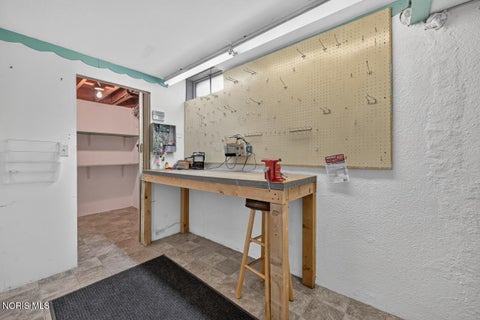 Tiny photo for 1512 Highland Green Drive, Toledo, OH 43614 (MLS # 10013324)