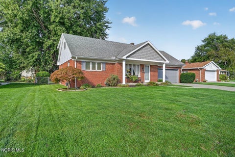 Tiny photo for 1512 Highland Green Drive, Toledo, OH 43614 (MLS # 10013324)