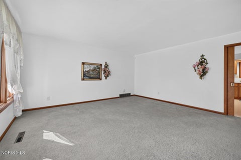 Tiny photo for 1512 Highland Green Drive, Toledo, OH 43614 (MLS # 10013324)