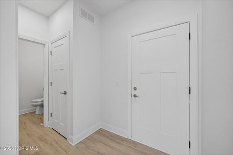 Tiny photo for 9520 Sheffield Road, Perrysburg, OH 43551 (MLS # 10003812)