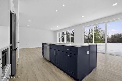 Tiny photo for 9520 Sheffield Road, Perrysburg, OH 43551 (MLS # 10003812)