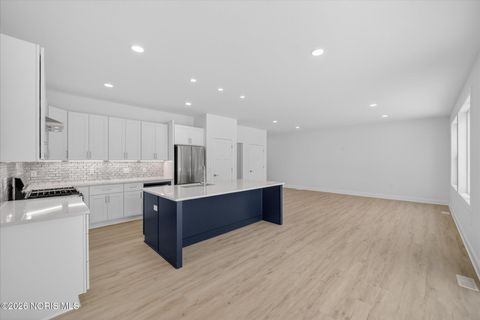 Tiny photo for 9520 Sheffield Road, Perrysburg, OH 43551 (MLS # 10003812)