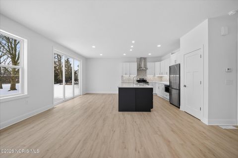 Tiny photo for 9520 Sheffield Road, Perrysburg, OH 43551 (MLS # 10003812)