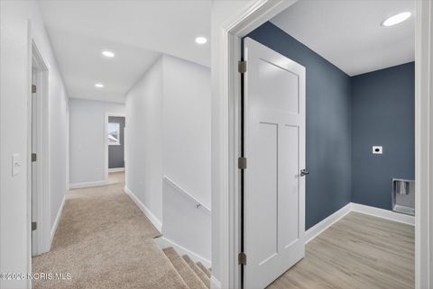 Tiny photo for 9520 Sheffield Road, Perrysburg, OH 43551 (MLS # 10003812)