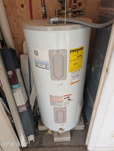 Tiny photo for 5563 302nd Street, Toledo, OH 43611 (MLS # 10006556)