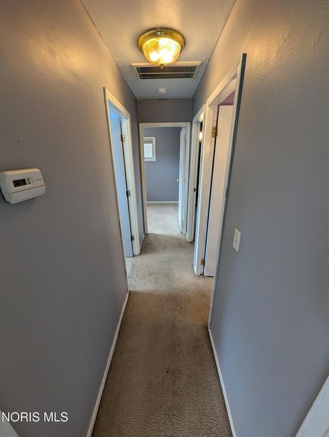 Tiny photo for 5563 302nd Street, Toledo, OH 43611 (MLS # 10006556)