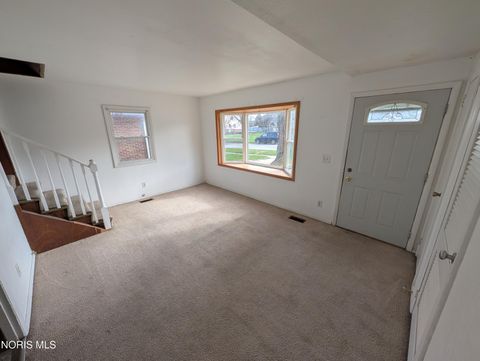 Tiny photo for 5563 302nd Street, Toledo, OH 43611 (MLS # 10006556)