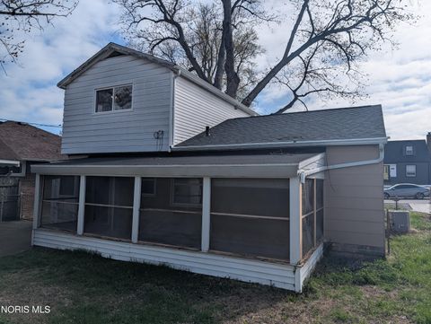 Tiny photo for 5563 302nd Street, Toledo, OH 43611 (MLS # 10006556)