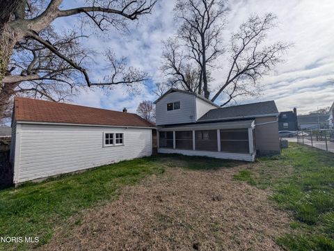 Tiny photo for 5563 302nd Street, Toledo, OH 43611 (MLS # 10006556)