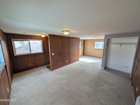 Tiny photo for 5563 302nd Street, Toledo, OH 43611 (MLS # 10006556)