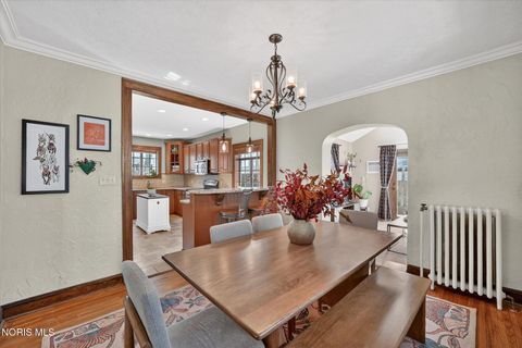 Tiny photo for 2947 Darlington Road, Toledo, OH 43606 (MLS # 10005808)