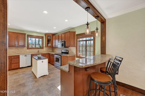 Tiny photo for 2947 Darlington Road, Toledo, OH 43606 (MLS # 10005808)