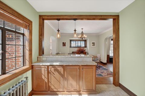 Tiny photo for 2947 Darlington Road, Toledo, OH 43606 (MLS # 10005808)