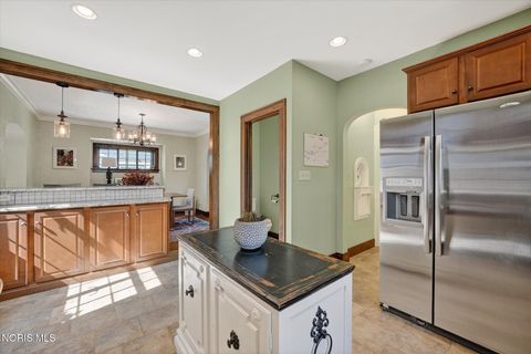 Tiny photo for 2947 Darlington Road, Toledo, OH 43606 (MLS # 10005808)