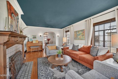 Tiny photo for 2947 Darlington Road, Toledo, OH 43606 (MLS # 10005808)