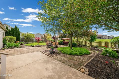 Tiny photo for 1231 E Lincoln Street, Findlay, OH 45840 (MLS # 10007954)