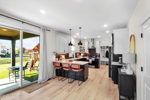 Tiny photo for 6035 Walnut Springs Boulevard, Sylvania, OH 43560 (MLS # 10001063)