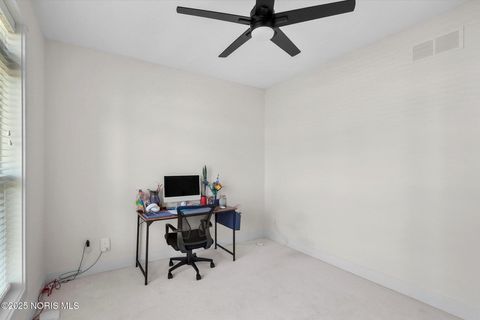 Tiny photo for 6035 Walnut Springs Boulevard, Sylvania, OH 43560 (MLS # 10001063)