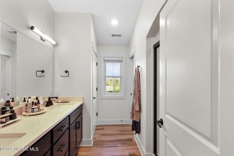 Tiny photo for 6035 Walnut Springs Boulevard, Sylvania, OH 43560 (MLS # 10001063)