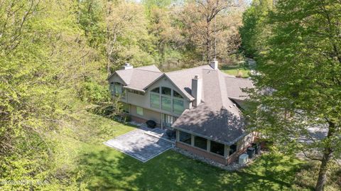 Tiny photo for 8801 W Bancroft Street, Toledo, OH 43617 (MLS # 10002991)