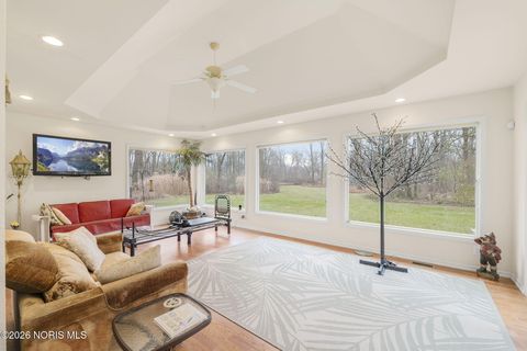 Tiny photo for 8801 W Bancroft Street, Toledo, OH 43617 (MLS # 10002991)