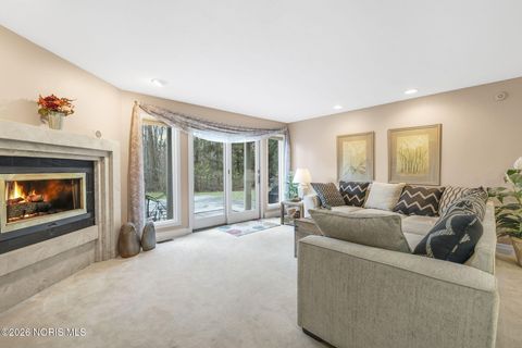 Tiny photo for 8801 W Bancroft Street, Toledo, OH 43617 (MLS # 10002991)