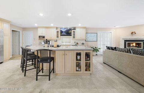 Tiny photo for 8801 W Bancroft Street, Toledo, OH 43617 (MLS # 10002991)