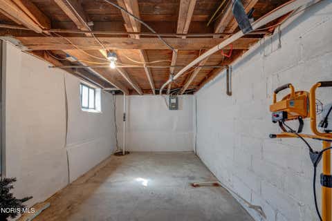 Tiny photo for 409 W Washington Street, Napoleon, OH 43545 (MLS # 10009129)