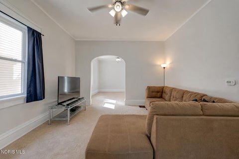 Tiny photo for 409 W Washington Street, Napoleon, OH 43545 (MLS # 10009129)