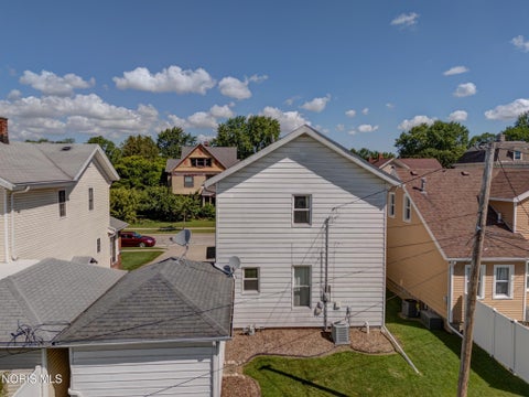 Tiny photo for 409 W Washington Street, Napoleon, OH 43545 (MLS # 10009129)