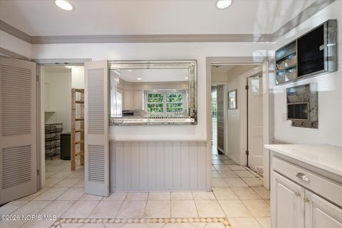 Tiny photo for 3544 Edgevale Road, Ottawa Hills, OH 43606 (MLS # 10003890)