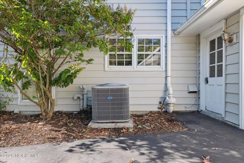 Tiny photo for 3544 Edgevale Road, Ottawa Hills, OH 43606 (MLS # 10003890)