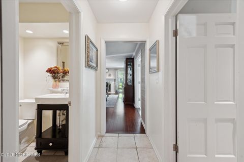 Tiny photo for 3544 Edgevale Road, Ottawa Hills, OH 43606 (MLS # 10003890)