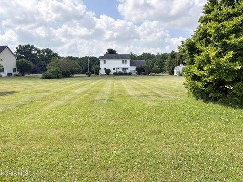 Tiny photo for 910 Water Street, Woodville, OH 43469 (MLS # 10010010)