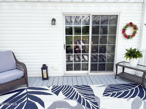 Tiny photo for 910 Water Street, Woodville, OH 43469 (MLS # 10010010)