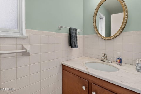 Tiny photo for 298 S Coy Road, Oregon, OH 43616 (MLS # 10012837)