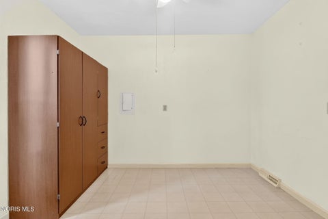 Tiny photo for 298 S Coy Road, Oregon, OH 43616 (MLS # 10012837)