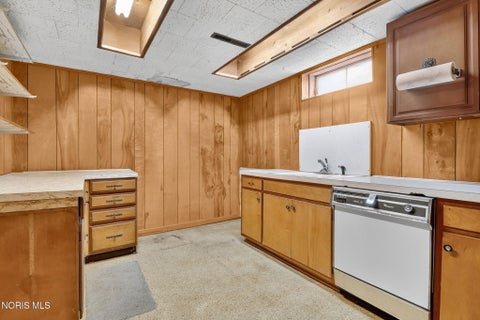 Tiny photo for 298 S Coy Road, Oregon, OH 43616 (MLS # 10012837)