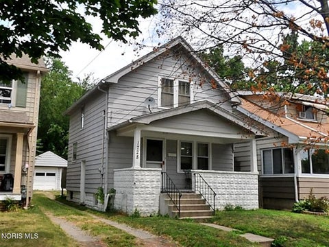 Photo of 1728 Loxley Road, Toledo, OH 43613 (MLS # 10012826)