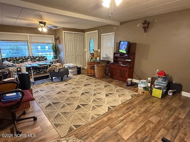 216 W Woodside Terrace