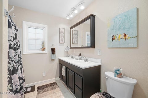 Tiny photo for 405 W Wayne Street, Maumee, OH 43537 (MLS # 10013776)