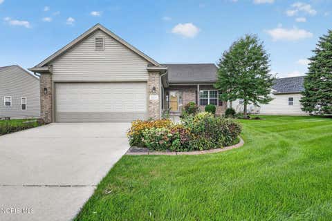Photo of 4828 Port Drive, Maumee, OH 43537 (MLS # 10012304)