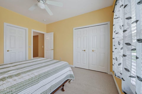 Tiny photo for 4828 Port Drive, Maumee, OH 43537 (MLS # 10012304)