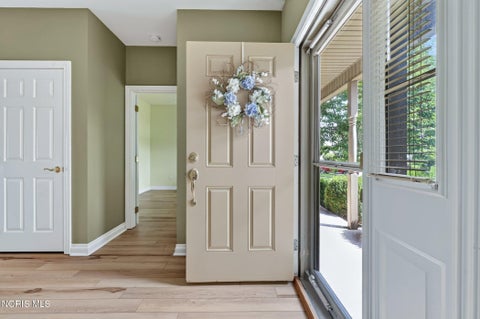 Tiny photo for 4828 Port Drive, Maumee, OH 43537 (MLS # 10012304)