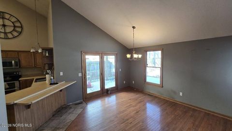 Tiny photo for 1725 Parkside Place, Findlay, OH 45840 (MLS # 10003351)